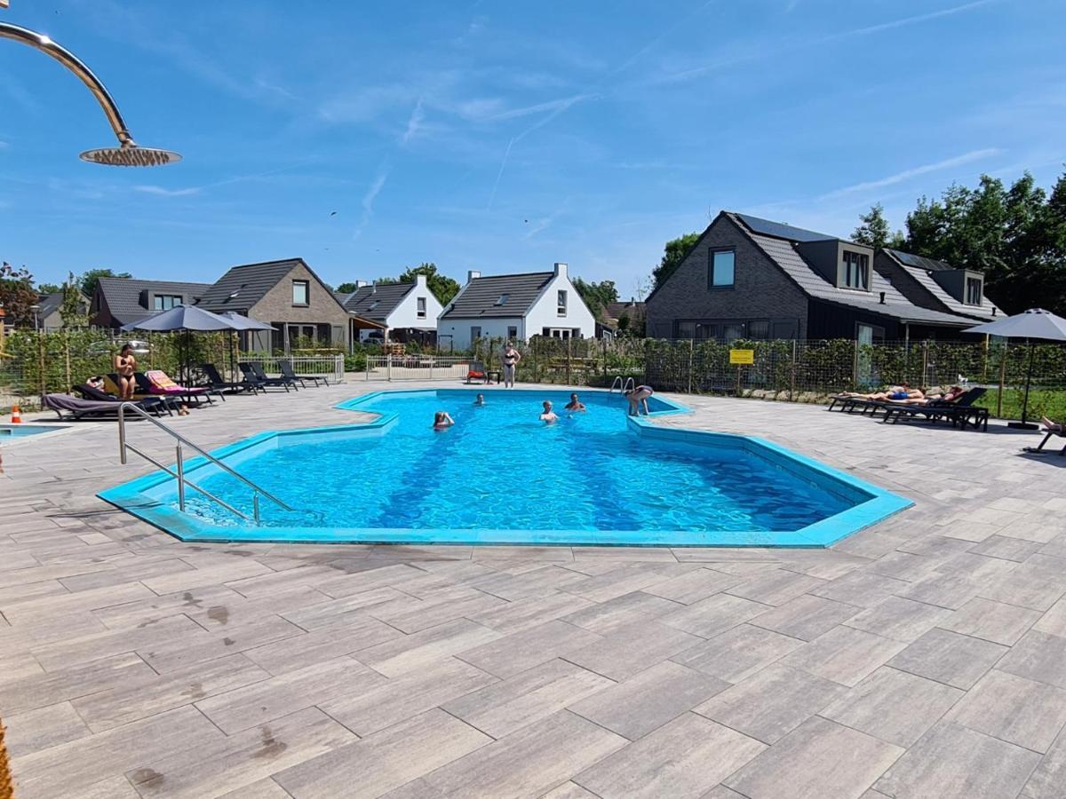 Chalet 550 Op Recreatiepark De Wielen Sint Maarten Bagian luar foto